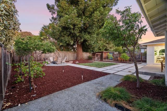 520 S Bayview Avenue, Sunnyvale CA: https://media.crmls.org/mediaz/98919fb8-ac57-4573-8174-387d03638ab6.jpg