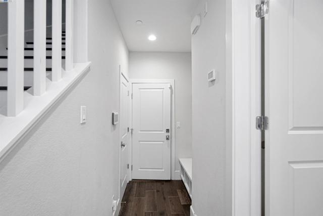 184 Stevenson Blvd, Fremont CA: https://media.crmls.org/mediaz/9893cb9a-07cc-48db-882b-58453cb4ecdb.jpg