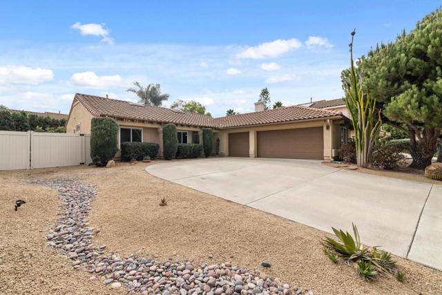 Detail Gallery Image 1 of 1 For 4403 Salinas St, Oceanside,  CA 92057 - 3 Beds | 2/1 Baths