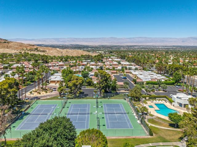 72302 Merry Vale Way, Palm Desert, CA 92260