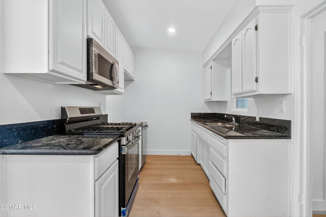 2251 Bryce Road, El Monte CA: https://media.crmls.org/mediaz/9894aa75-7910-4c60-8a9c-85f2eaf7cafd.jpg