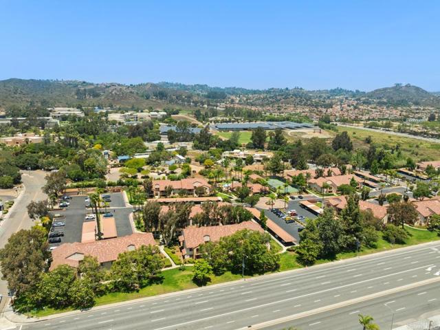 12191 Cuyamaca College Drive, El Cajon CA: https://media.crmls.org/mediaz/9896c101-dd1f-463d-9c8e-6d4efc003357.jpg