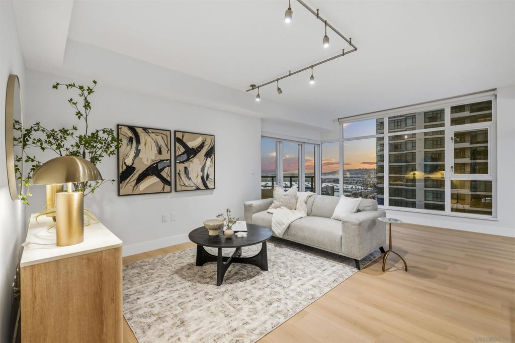 1199 Pacific Hwy - photo 2