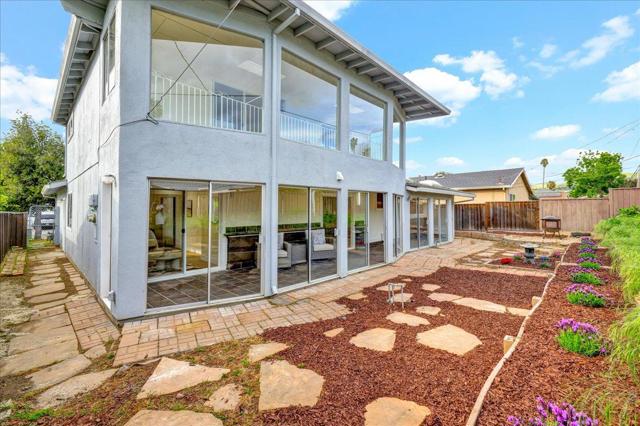 2828 Monte Cresta Way, San Jose CA: https://media.crmls.org/mediaz/98974825-eae7-46cb-a1bb-af7a3edb5302.jpg