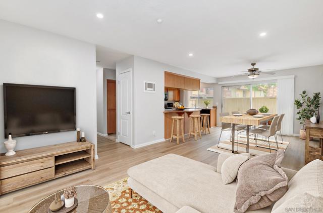 615 Fredricks Ave, Oceanside CA: https://media.crmls.org/mediaz/9898c61e-90bf-4c3d-a548-2554a1a1d4b2.jpg