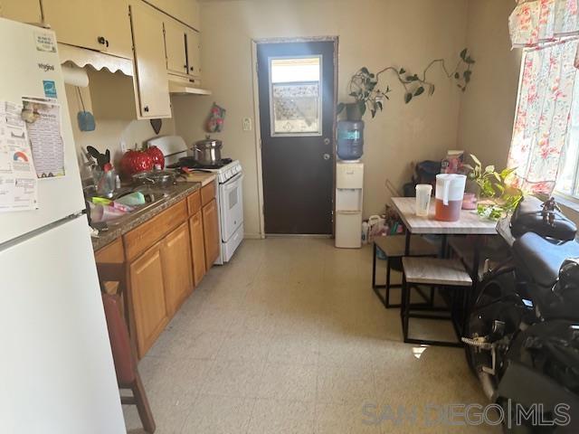 Image 2 of 5 For 1025 2nd Street