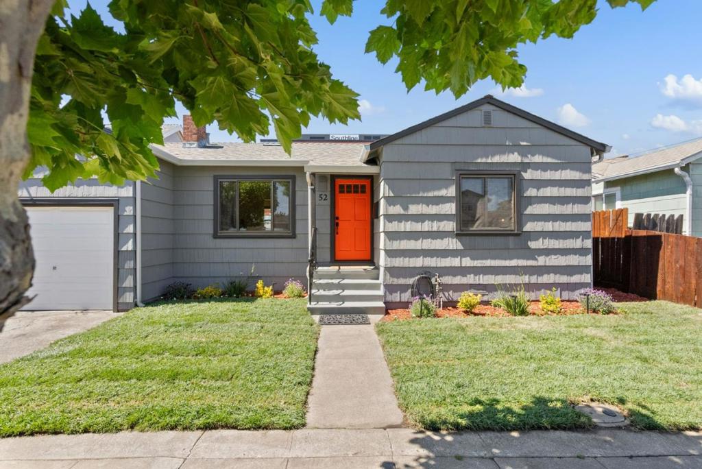 52 Pacific Avenue