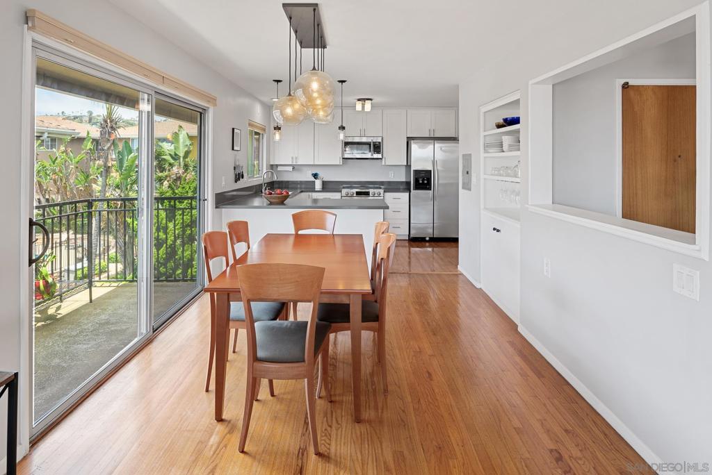 5353 La Jolla Blvd - photo 13