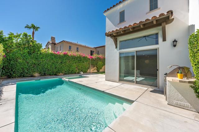 378 Terra Vita, Palm Springs, CA 92262