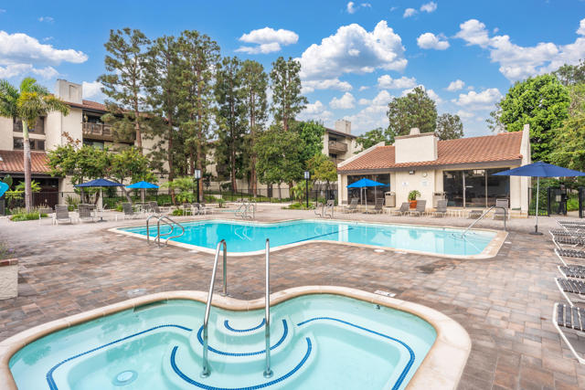 8515 Falmouth Avenue, Playa del Rey CA: https://media.crmls.org/mediaz/989a9b3a-046b-4345-a071-292f5c94b68b.jpg