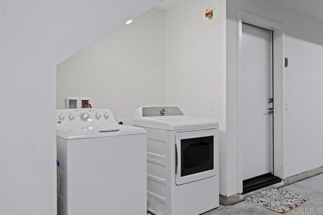 Detail Gallery Image 25 of 32 For 755 Anastasia Ct, El Cajon,  CA 92020 - 3 Beds | 2/1 Baths