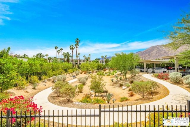 173 The riv, Palm Springs CA: https://media.crmls.org/mediaz/989c4301-22ce-47f8-8799-47c6ed1882ad.jpg