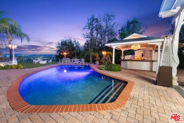 23426 Balmoral Lane, West Hills CA: https://media.crmls.org/mediaz/989c79a9-be9c-4345-910a-fe76e88a9d3a.jpg
