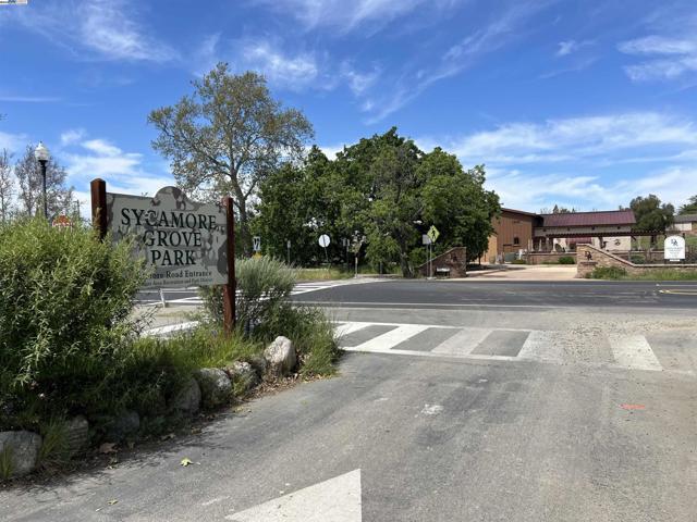 3043 Picholine Dr, Livermore CA: https://media.crmls.org/mediaz/989cb78f-502c-4c33-8b4c-bfc72e1049b4.jpg