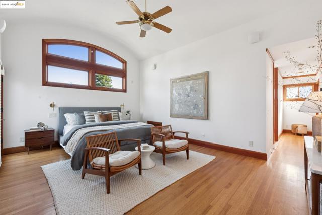 Image 32 of 60 For 6148 Ocean View Dr