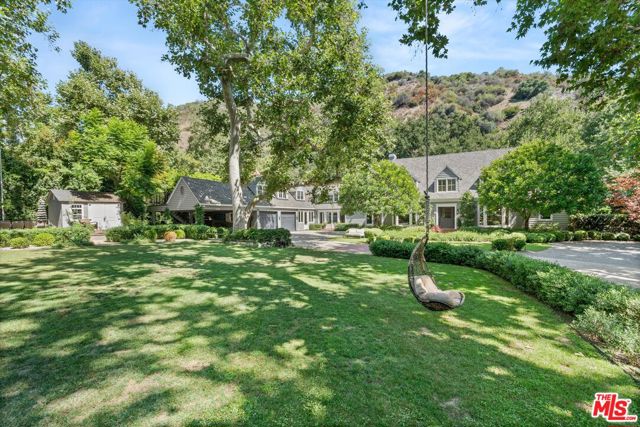 Details for 2600 Mandeville Canyon Road, Los Angeles, CA 90049