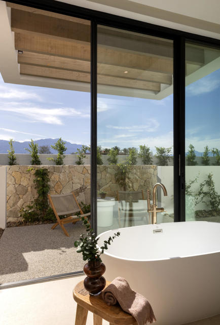 Image 28 of 50 For 3 Sanctuary Way