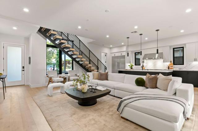 1060 Karen Way, Mountain View CA: https://media.crmls.org/mediaz/989db644-4ef9-4af1-8d20-cceda359e0c2.jpg