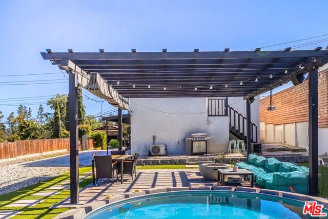 4017 Michigan Avenue, Los Angeles CA: https://media.crmls.org/mediaz/989ef7d9-5ca2-4341-869d-3385f99546a2.jpg