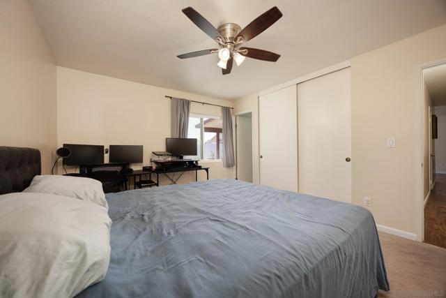 10835 Grand Fork Dr, Santee CA: https://media.crmls.org/mediaz/989f114a-4b03-410d-a96f-77b6d40ce83e.jpg