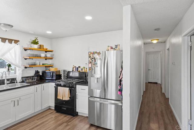 Detail Gallery Image 5 of 29 For 7023 Lisbon St, San Diego,  CA 92114 - 4 Beds | 2 Baths