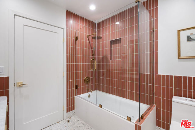 4731 Don Miguel Drive, Los Angeles CA: https://media.crmls.org/mediaz/98a01d3a-4425-4997-9c78-23e868ba6734.jpg