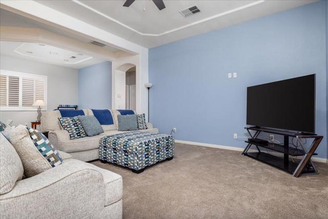2165 Birdie Drive, Banning CA: https://media.crmls.org/mediaz/98a13105-4613-4db6-82ba-3008f86a21bc.jpg