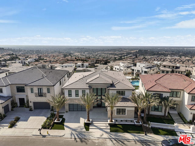 20188 W Marlow Lane, Porter Ranch CA: https://media.crmls.org/mediaz/98a1d0df-6700-44c2-b77f-dc874ad3c3b8.jpg