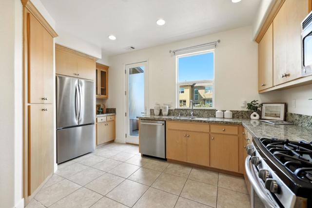 930 Highland Terrace, Sunnyvale CA: https://media.crmls.org/mediaz/98a1e6ba-a1d8-4529-b2cc-906b7aa79237.jpg