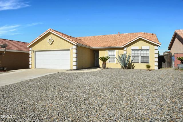7434 Nye Drive, Highland CA: https://media.crmls.org/mediaz/98a20066-b6c4-4969-8b20-f6783b4c8048.jpg