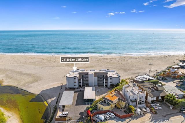 22130 E Cliff Drive, Santa Cruz CA: https://media.crmls.org/mediaz/98a2099a-3381-4fdb-a991-3b4498b608a9.jpg