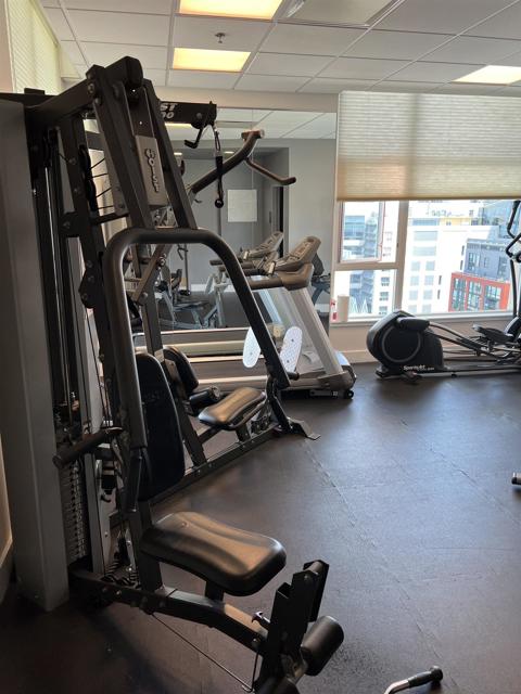 427 9th Avenue, San Diego CA: https://media.crmls.org/mediaz/98a23527-3750-4fff-8bdb-678556e2d445.jpg
