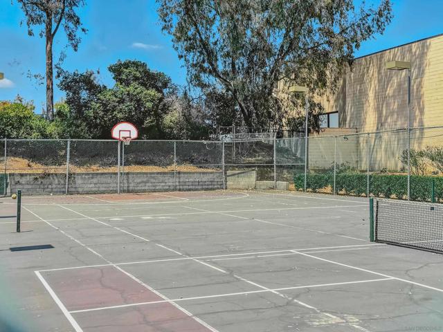 450 W W Vermont Ave, Escondido CA: https://media.crmls.org/mediaz/98a23a74-e23f-43bf-9b5b-e034f9bea888.jpg