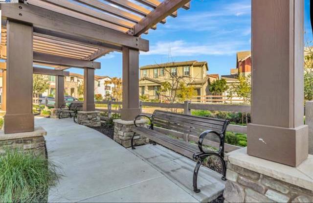5801 Flora Cmn, Livermore CA: https://media.crmls.org/mediaz/98a258d1-78b1-4f79-99e4-f32ae53d79f9.jpg