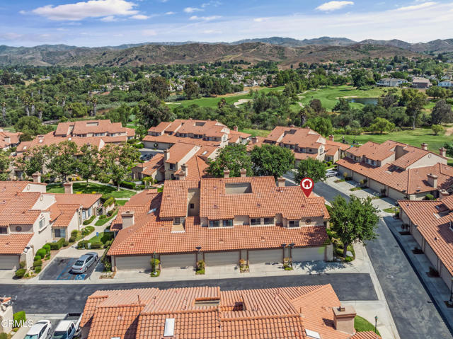 Detail Gallery Image 7 of 40 For 390 Country Club Dr #E,  Simi Valley,  CA 93065 - 3 Beds | 2/1 Baths