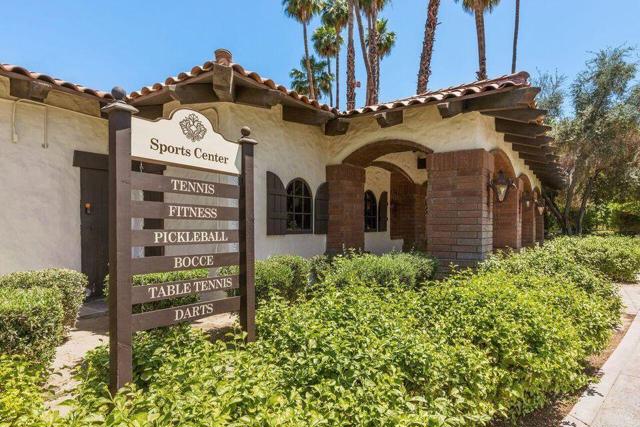 322 Villena Way, Palm Desert CA: https://media.crmls.org/mediaz/98a351f2-ac85-4a64-a405-3f58b3a5809b.jpg
