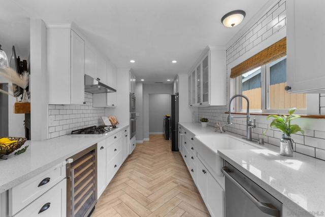 2068 Catalina, San Diego CA: https://media.crmls.org/mediaz/98a4f719-921f-4292-bc58-376a04775270.jpg