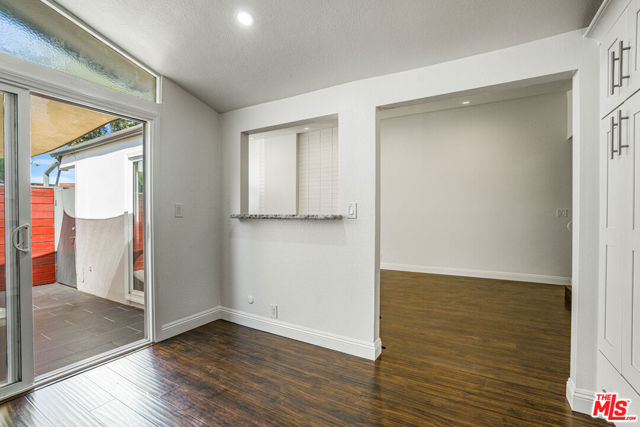 416 Bolero Way, Newport Beach CA: https://media.crmls.org/mediaz/98a67fbd-c2cc-427f-9260-890427ebe328.jpg