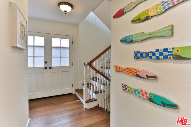 218 Montreal Street, Playa del Rey CA: https://media.crmls.org/mediaz/98a687d6-f068-4d3b-b0db-418123d6b522.jpg