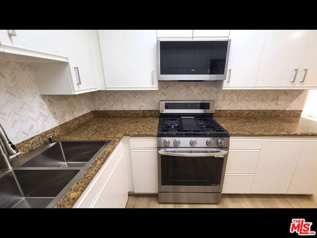 1818 Glendon Avenue, Los Angeles CA: https://media.crmls.org/mediaz/98a83e4d-4b28-40d3-af99-43d68850dd99.jpg