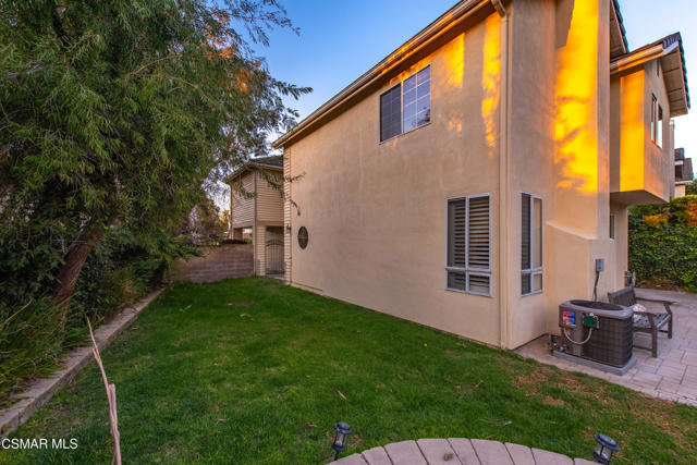 12440 Alderglen St Moorpark-35