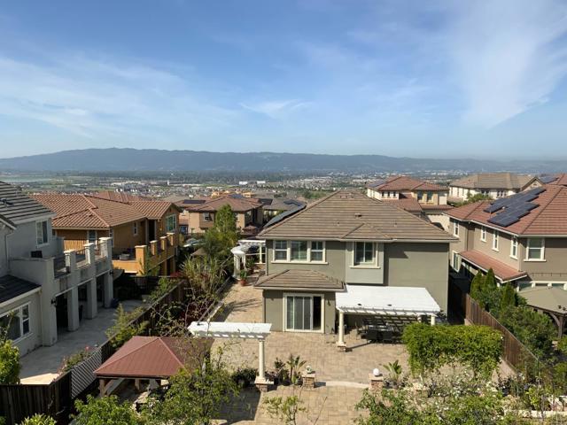 1701 TRAMONTI Drive, Dublin CA: https://media.crmls.org/mediaz/98a8eda7-38ab-4235-b11a-586feaba2a92.jpg