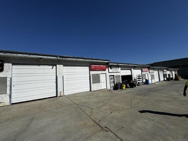 Image 4 of 11 For 1179 North Cuyamaca  Streeti