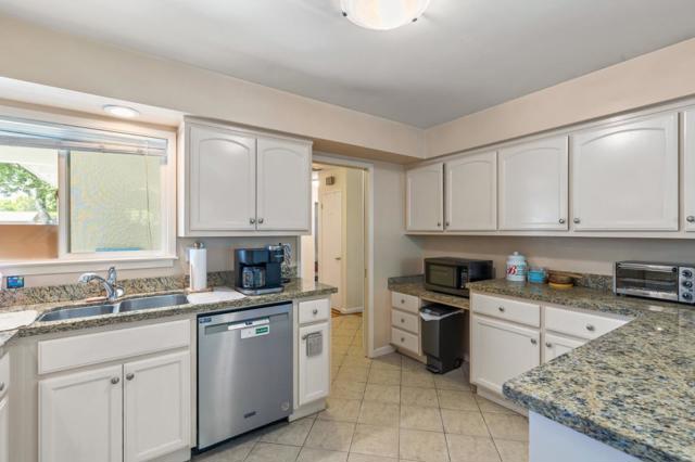 2322 Meridian Avenue, San Jose CA: https://media.crmls.org/mediaz/98aa3b8b-c836-44d1-b567-ace9f9c4a42c.jpg