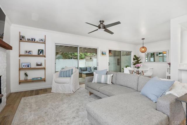 202 Calle De Sereno, Encinitas CA: https://media.crmls.org/mediaz/98ab82b2-43b0-474a-9daa-bf3a7e61e648.jpg