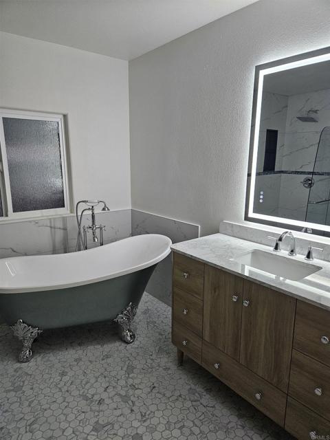 Detail Gallery Image 10 of 16 For 8975 Lawrence Welk Dr #326,  Escondido,  CA 92026 - 2 Beds | 2 Baths