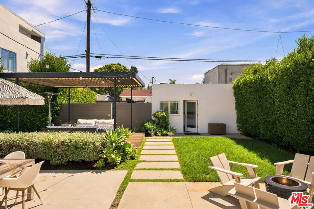 722 California Avenue photo 15