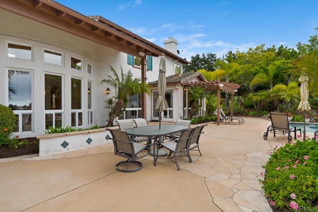 Detail Gallery Image 66 of 73 For 332 Cantle Ln, Encinitas,  CA 92024 - 5 Beds | 5/1 Baths