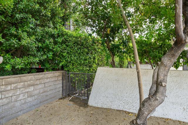 1150 E Palm Canyon Drive, Palm Springs CA: https://media.crmls.org/mediaz/98ac48a7-42c2-4c4f-9920-067adaa5a0c2.jpg