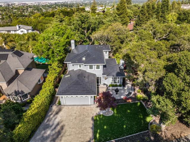 739 Oak View Way, Redwood City CA: https://media.crmls.org/mediaz/98ac4bd8-af2a-4f5c-86ab-f848f36302de.jpg